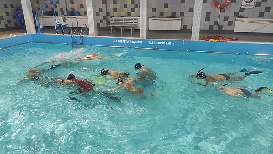 Hokej pod wodą Walenie Siemianowice Śląskie Trening 26 XI 2022. Koniec Walenia czyli Amatorska Liga Hokeja Pod Wodą